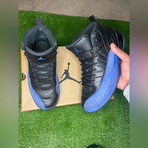 Jordan 12 royal blue
